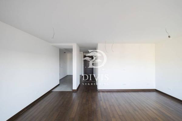 Slika 2 - Loznička, Četvorosoban stan na prodaju, 119m2, 560.000€